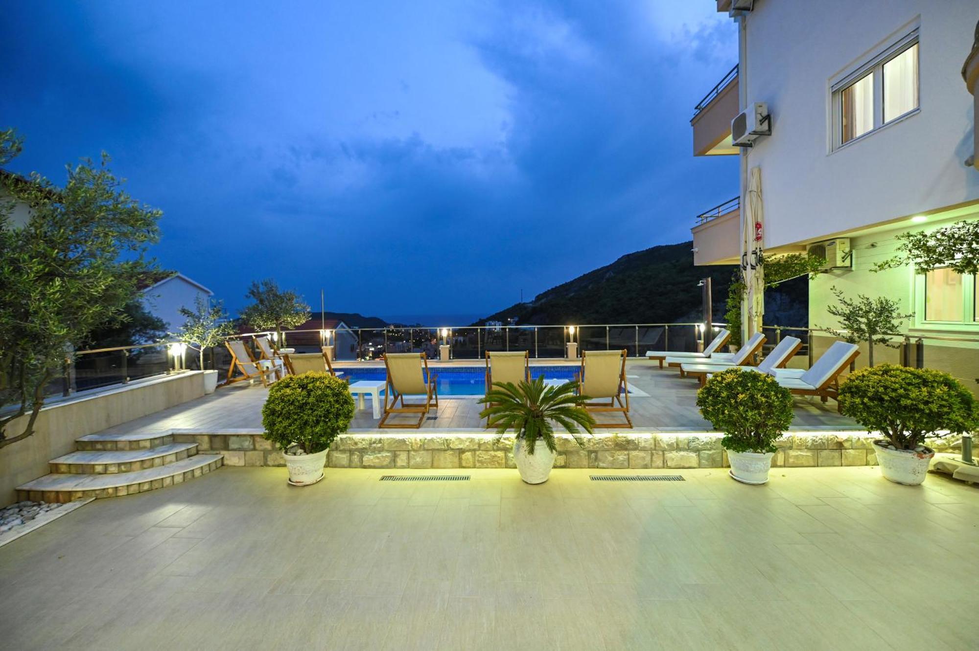 Villa Lux Rajovic Budva Luaran gambar